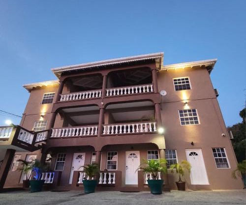 Silver View Apartments