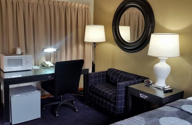 Simplicity Inn