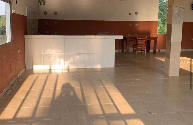 Site in Embu-Guaçu with ballroom, games and pool!