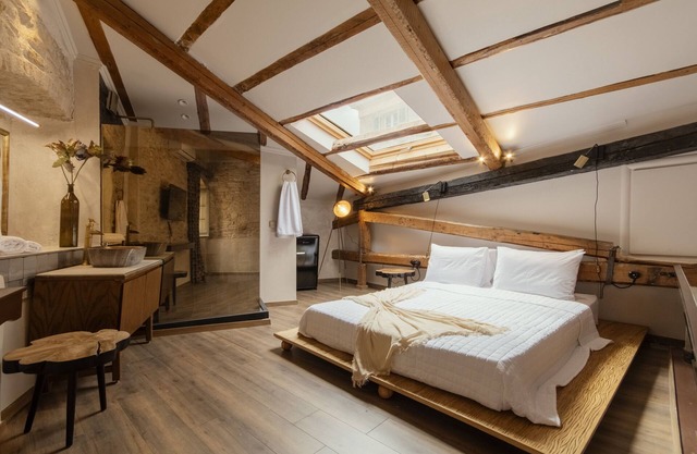 SKALINADA HOUSE by LOC HOSPITALITY