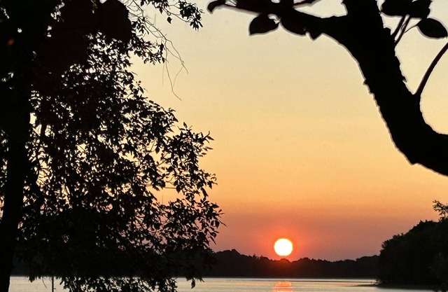 Skipping Rock Retreat on Fully Recreational Lake