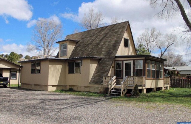 SkyView at Lake Roberts getaway