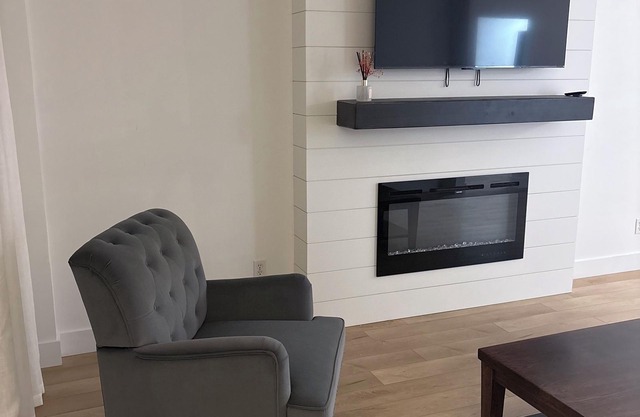 Sleeps 10/Britannia plaza