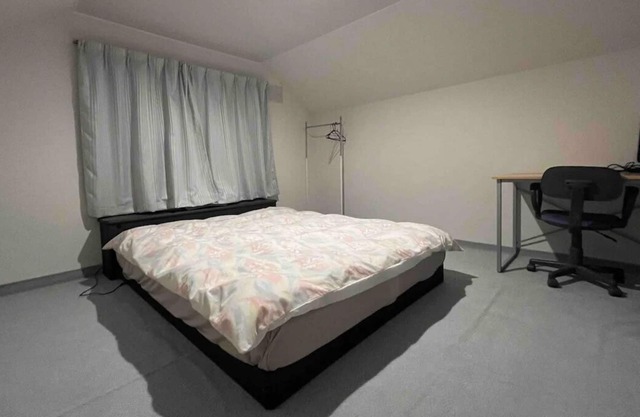 Slow and luxurious time/bedroom 1 in riverside, 10 minutes drive from Obihiro station.