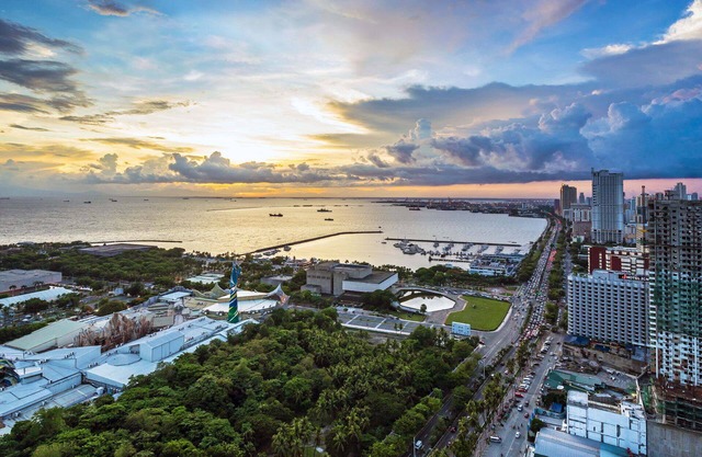 SM Breeze Residences Pasay Malate