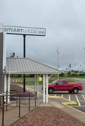 Smartwood Inn