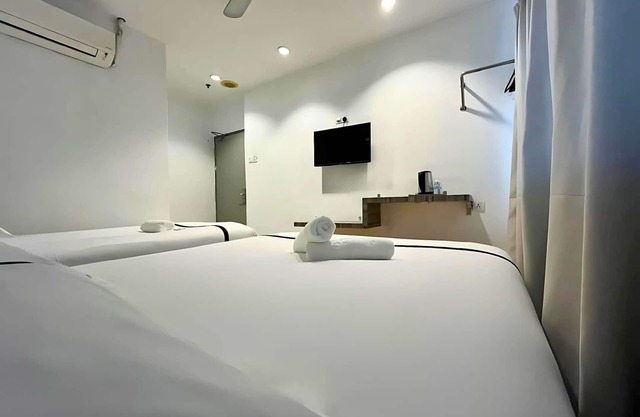 Smile Hotel Damansara Tropical