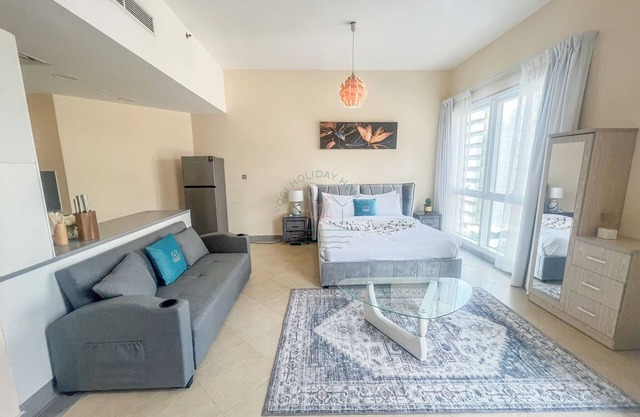 Snug Studio With City Views, Perfect For Couples