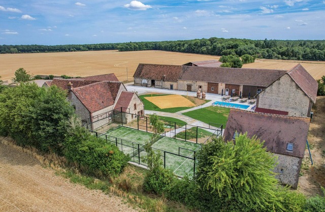 So Villa Bois Lecomte (28) - Indoor and outdoor pool - Padel - 2h from Paris - 60p.