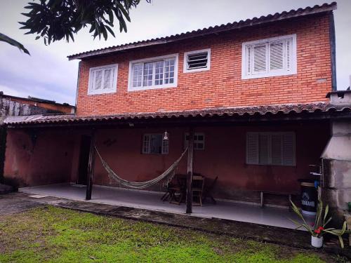 Sobrado em Caraguatatuba