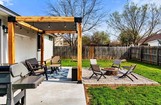 Solace in South Austin - Game Room