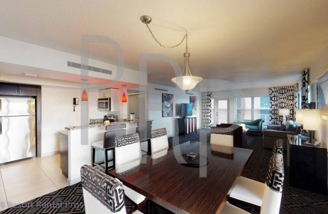 Solara Surfside™ - 1 Bedroom