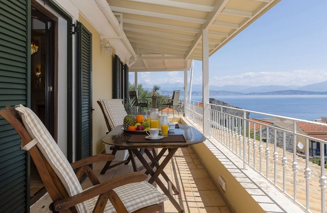 Solaris Methea Deluxe Suites