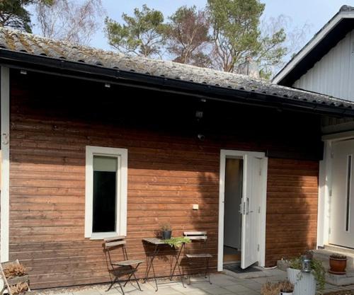 Solkustens lilla Pärla i Höllviken