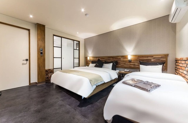 Soma Hotel