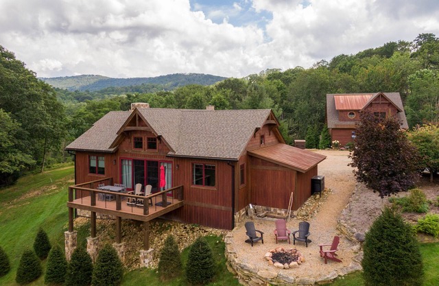 Sommer Hus at Eagles Nest: Pet Friendly Single Level