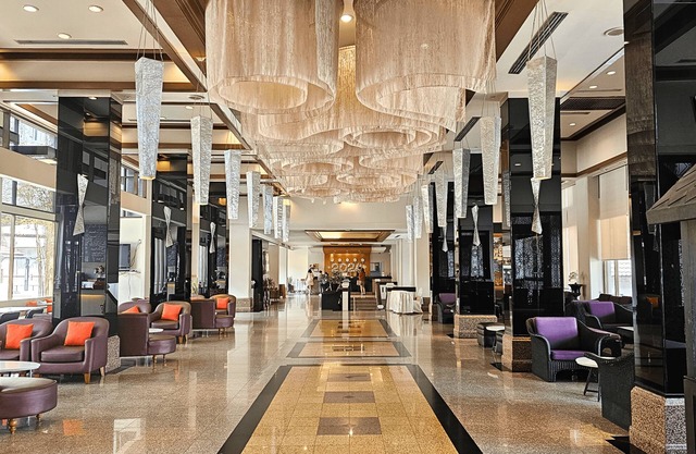 Songphanburi Hotel