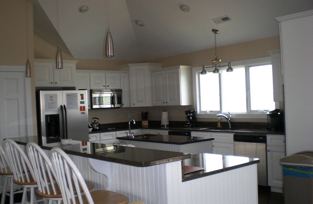 South Beach Salvo 8 BR Suites OceanSide Pool Cabana Paradise!