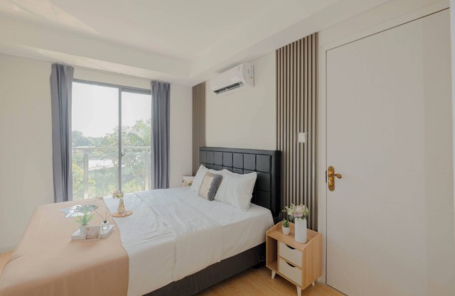 Spacious 3Br At Daan Mogot City Apartment