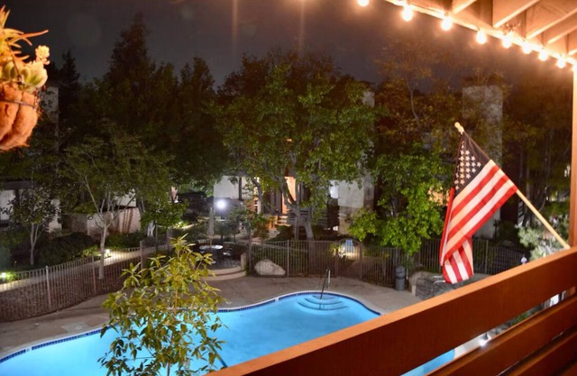 Spacious 4-bedroom townhome surrounded by trees