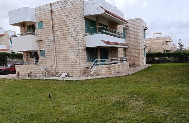 Spacious 5-bed House in Alamein With Large Garden