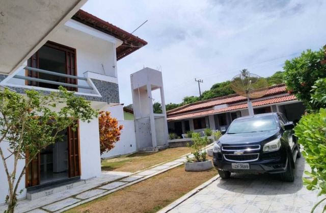 Spacious 5-bedroom house in charming Olivença with AC, WiFi