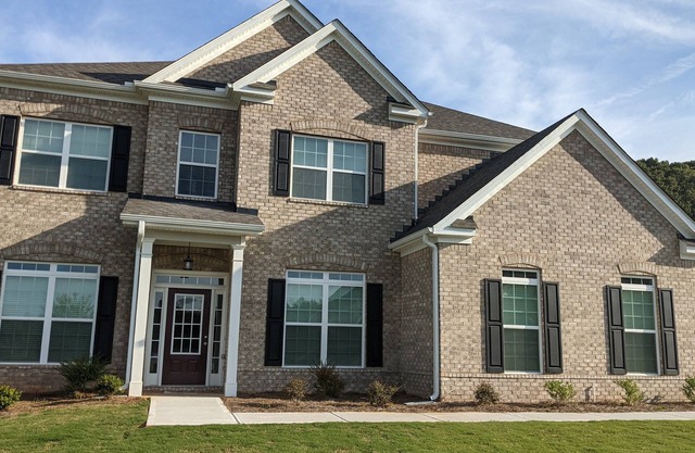 Spacious 5BR 4BA Retreat: The Best Kept Secret in Covington