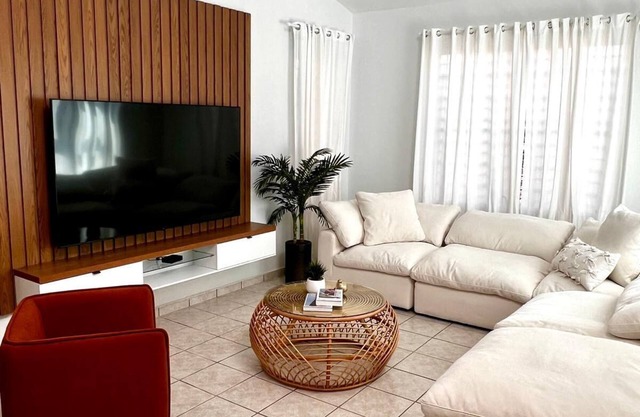 Spacious and luxurious house/2 bedrooms/2 bathrooms