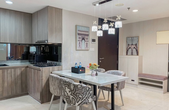 Spacious And Modern 3Br Ciputra World 2 Apartment