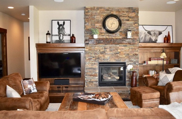 Spacious Brasada Ranch Resort Home