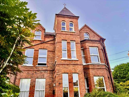 Spacious Family & Pet-Friendly Belfast
