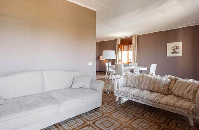 Spacious first floor apartment in a shabby chic style