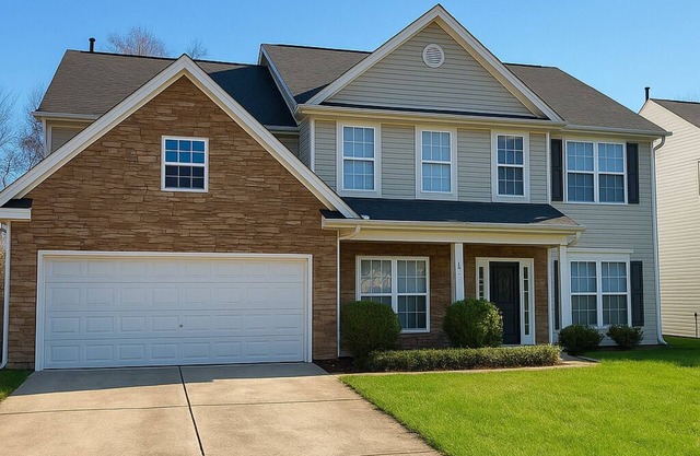 Spacious Home Near 🚉 , Uptown, 🏈, ⚽, ⚾, PNC Pavilion, 🏁, UNCC & Airport!