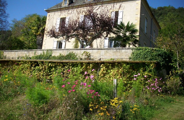Spacious house with swimming pool in Dordogne Sarlat Perigord and Souillac