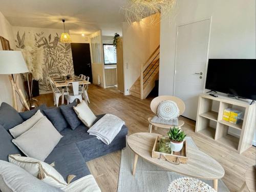 Spacious house for up to 10 people in Vertou