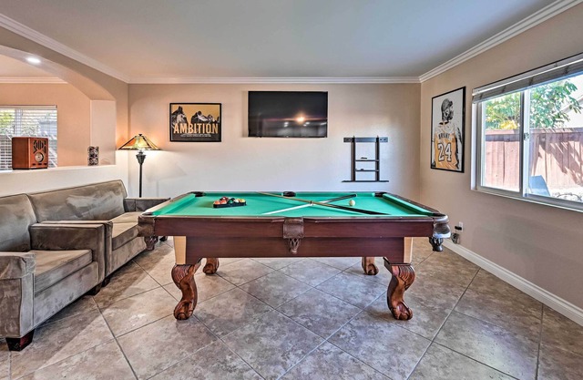 Spacious San Diego Retreat: 10 Mi to Beaches!