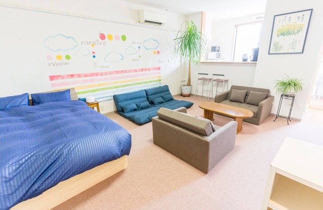Spacious studio apartment in the city center Free parking 1 Qsize car 4 sofa beds/Yamagata Yamagata