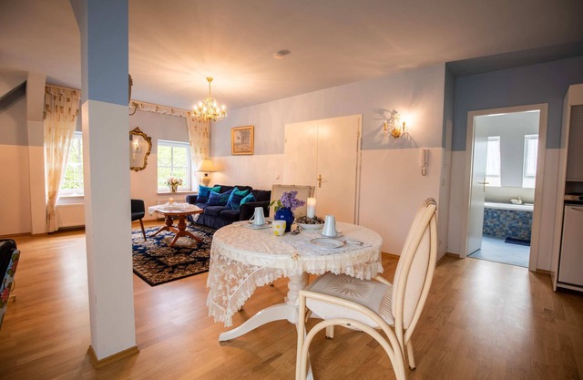 Spacious suite with garden views and a bathtub