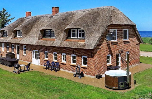 Spacious Summer House with Sauna