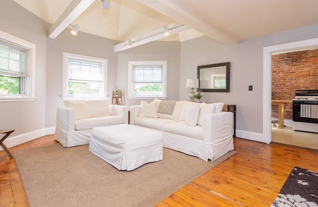 Spacious Victorian Tower Apartment