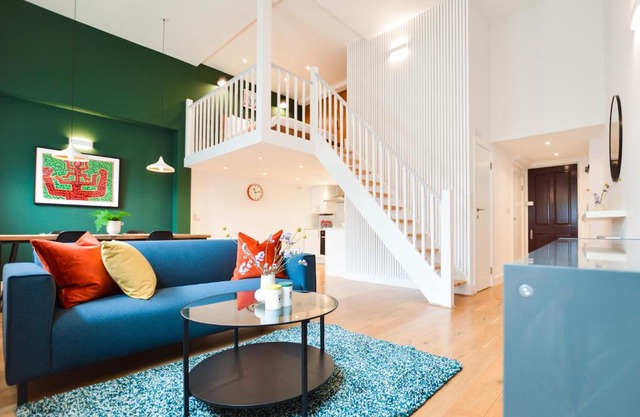 Spacious West Hampstead Apartment with mezzanine bedroom by Concept Apartments