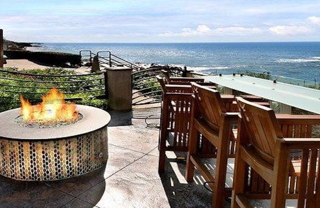 Spectacular Ocean Views! Steps to Beach! Private Patio and 1 Car Garage!