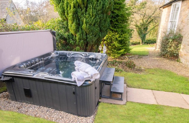 Spindlestone House - Five Bedroom House, Sleeps 10