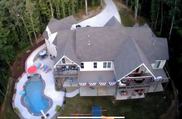 Splash into Vacation with Custom Inground Pool! Summer ‘25 weeks available.