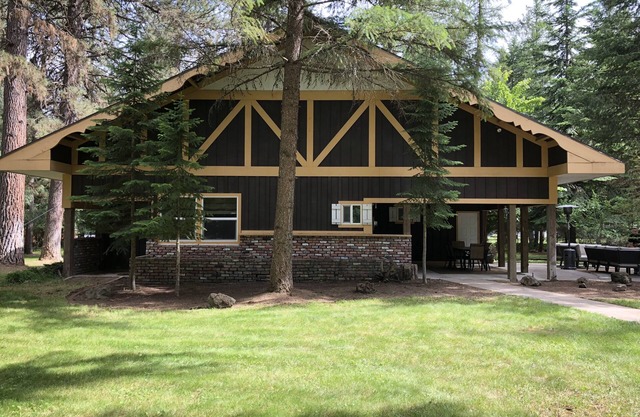 Spokane House - 5 Bed/2 Bath