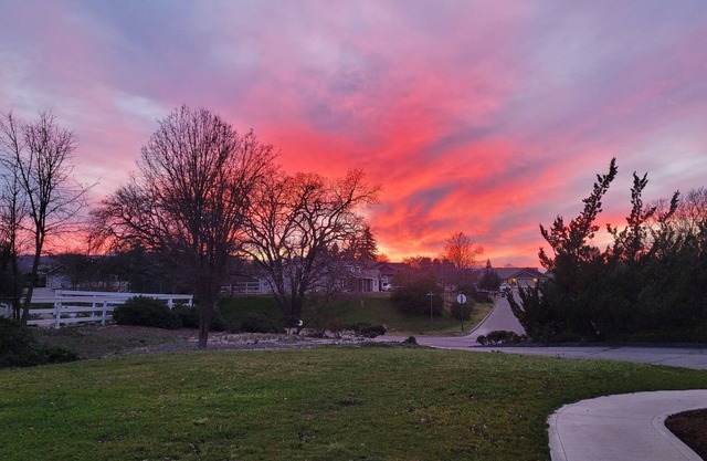 Spring Special!! 2 Night Min, Full Remodel, Close to wineries and downtown