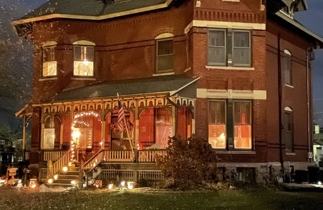 Squiers Manor B&B