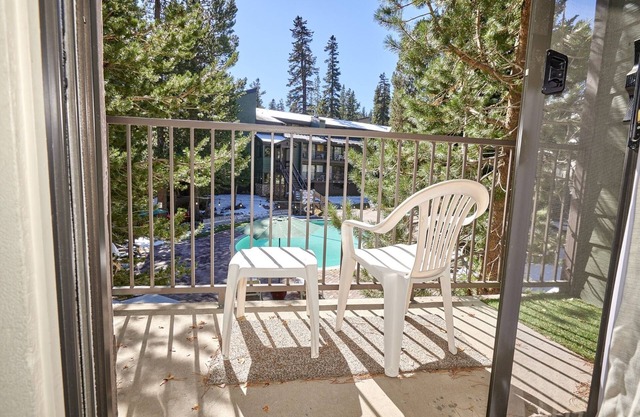 St. Anton Courtyard View Ski-in/out 1-bedroom Condo