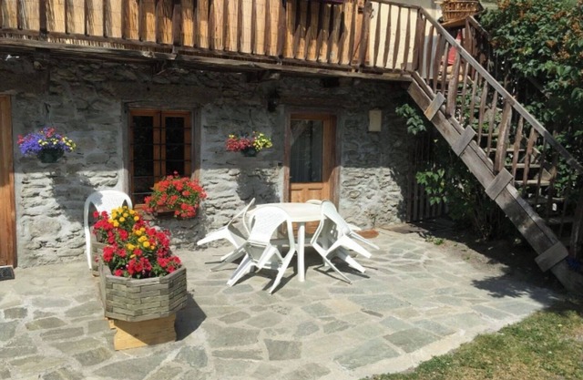 ST1 beautiful 2-room apartment in the heart of Queyras
