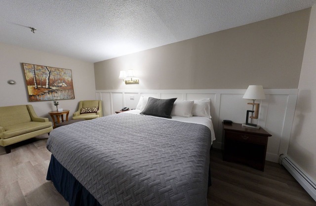 Standard King - One King Bed